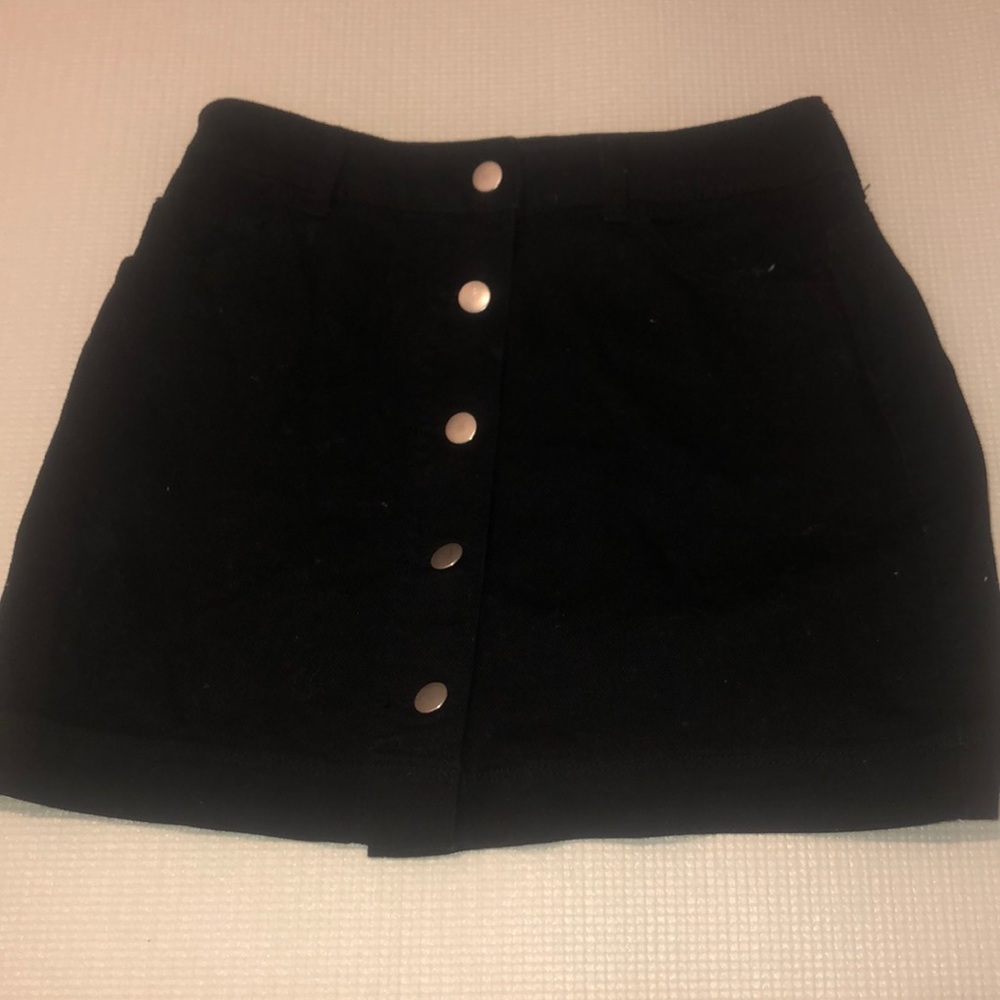 black button skirt